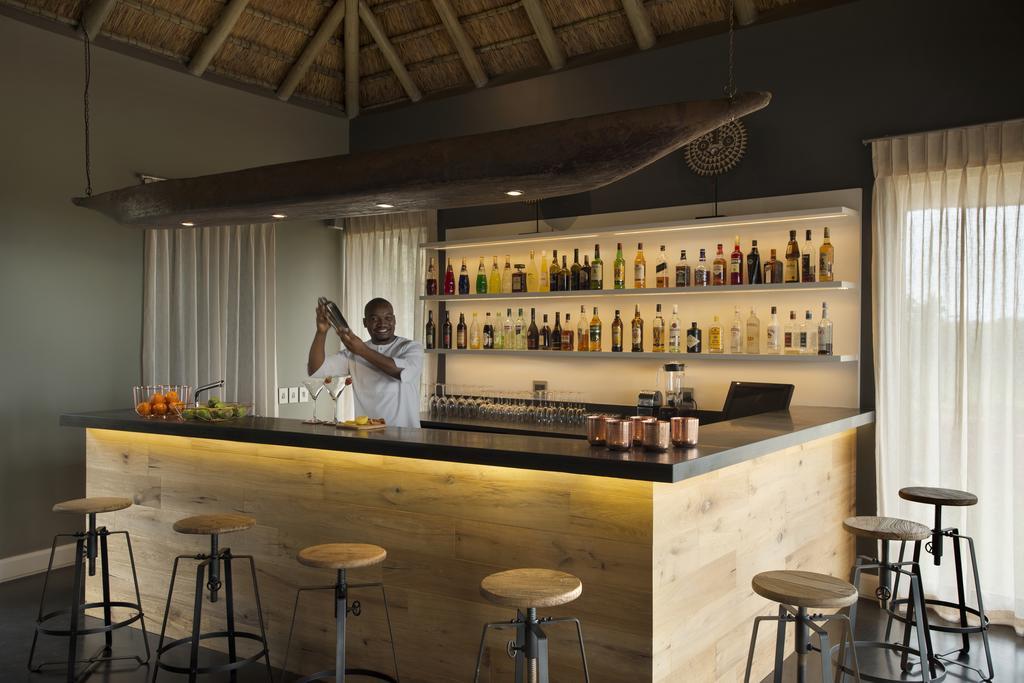 Mhondoro Safari Lodge & Villa Welgevonden Game Reserve Bagian luar foto