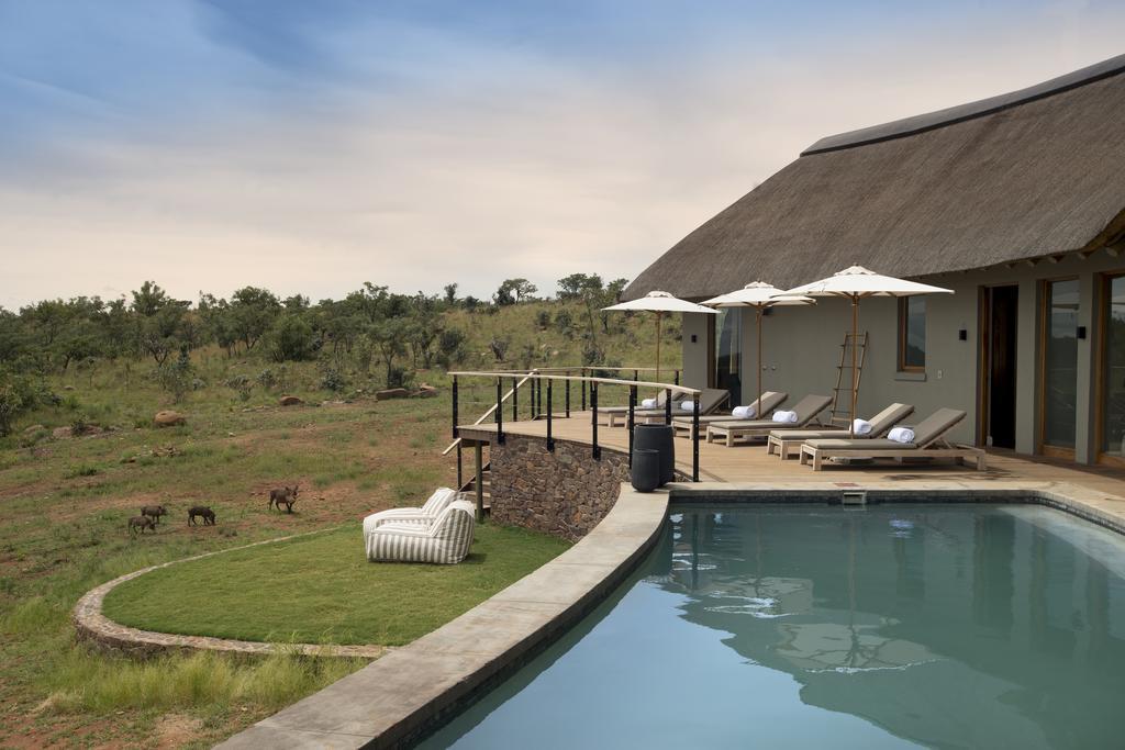 Mhondoro Safari Lodge & Villa Welgevonden Game Reserve Bagian luar foto