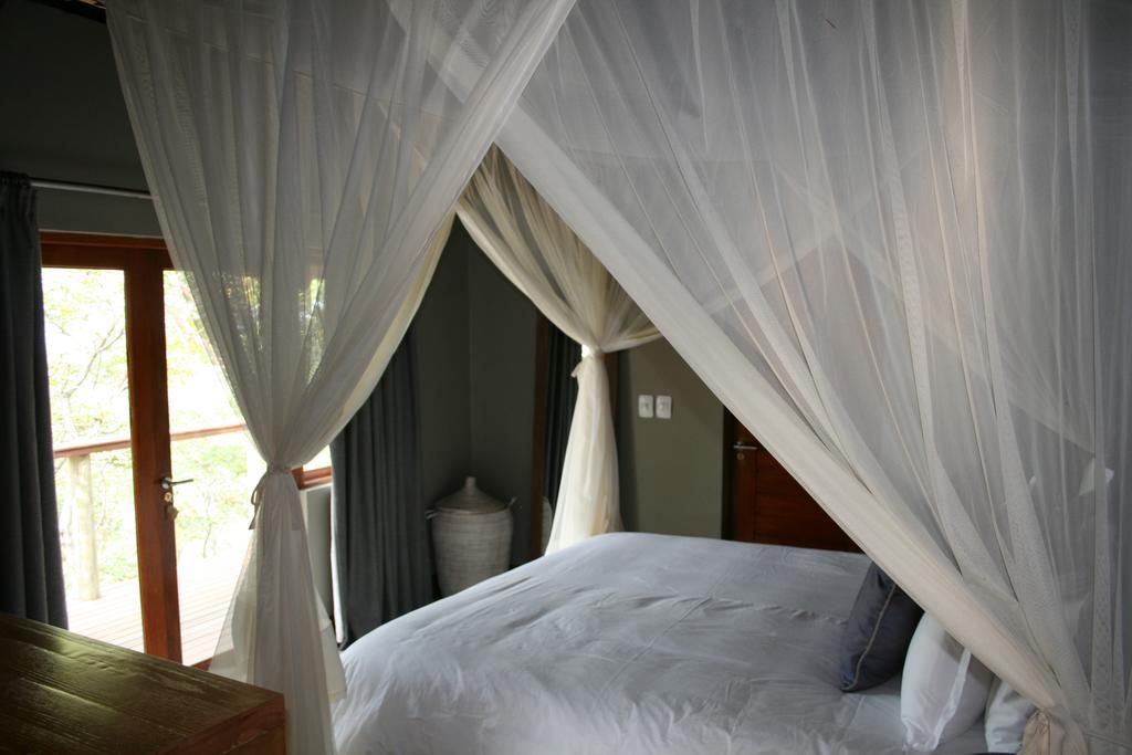 Mhondoro Safari Lodge & Villa Welgevonden Game Reserve Bagian luar foto